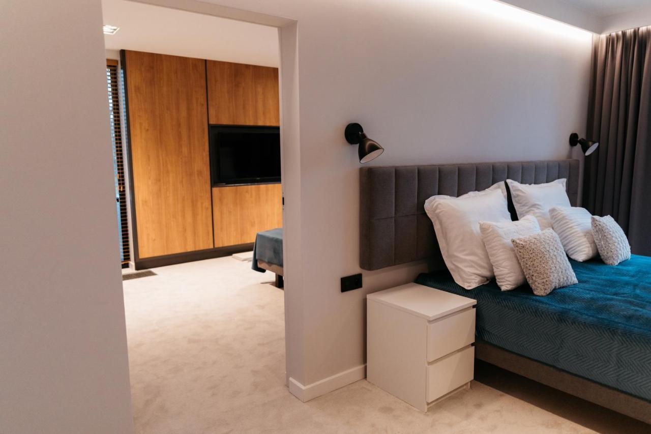 Hotel Artisan Park Kostrzyn nad Odra Luaran gambar